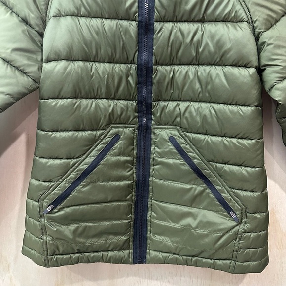 Burton women’s reversible puffer jacket size medium - Picture 3 of 16